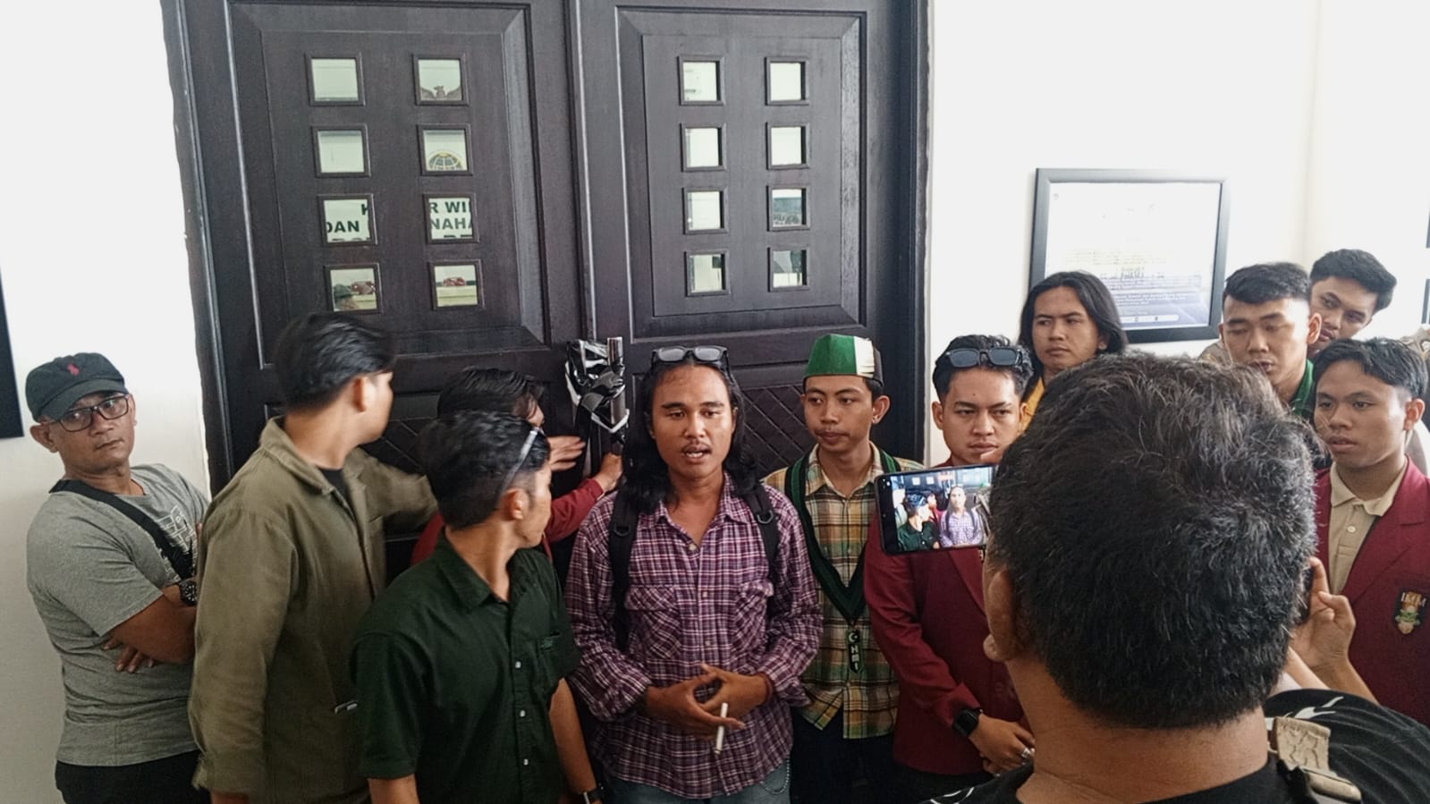Mahasiswa Gelar Aksi Desak BPN Buka Data dan Hentikan Aktivitas PT ABS, Konflik Agraria Pino Raya Memanas