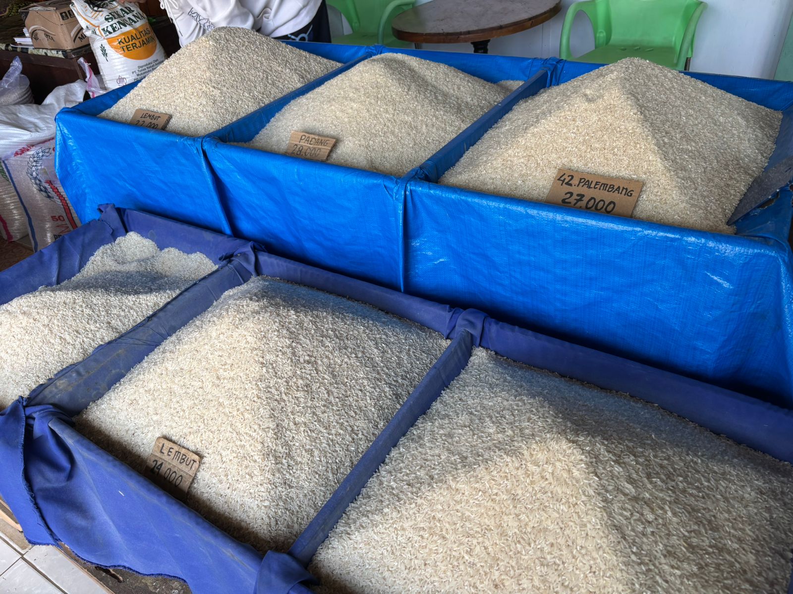 Masyarakat Diminta Tenang, Bulog Pastikan Belum Ada Beras Oplosan di Bengkulu Utara
