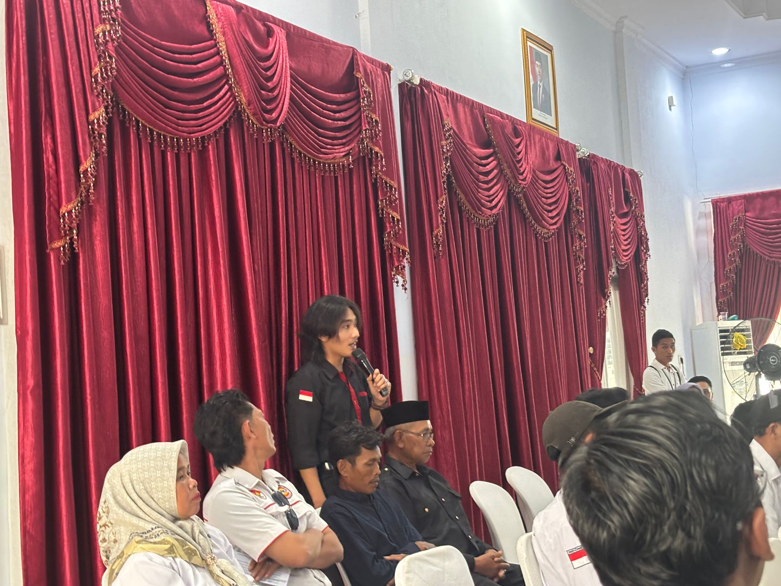 HIMASEL Walk Out ,Kritik Keras FGD Tambang Emas Seluma: Pemerintah Tutup Telinga dari Suara Mahasiswa