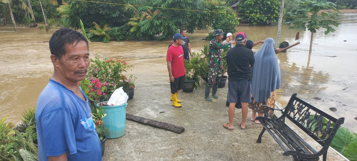 Banjir dan Longsor Terjang Beberapa Titik Lokasi di Bengkulu Selatan, Aktivitas Masyarakat Terhambat