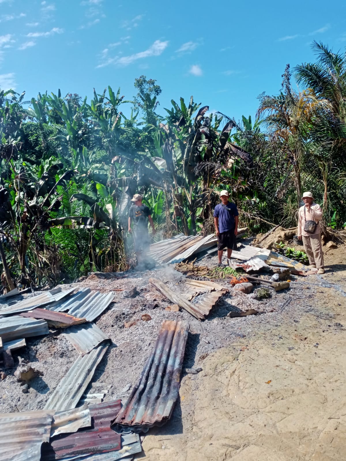 Pondok Petani di Pino Raya Dibakar, Dugaan Kuat Aksi Teror oleh PT. ABS